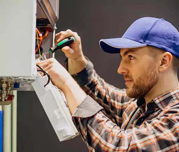 Expert Plumber for Tankless Water Heater Maintenance in Bentonville, AR: Schedule Professional Maintenance Services with Us