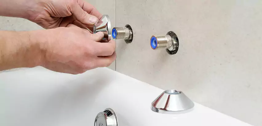 Bathtub Faucet Diverter Replacement in Bentonville